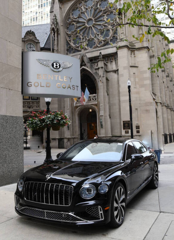 2026 Bentley Flying Spur Azure