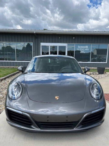 2017 Porsche 911 Carrera