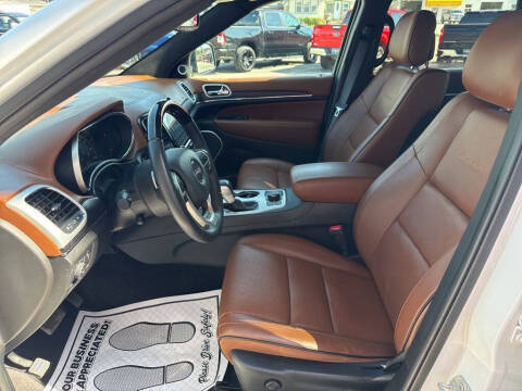 2019 Jeep Grand Cherokee Summit