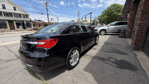 2012 Chrysler 200 Touring