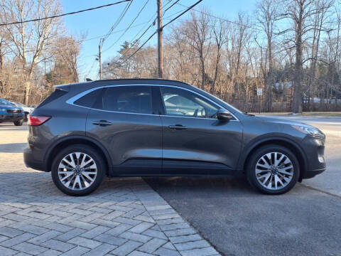 2020 Ford Escape Titanium