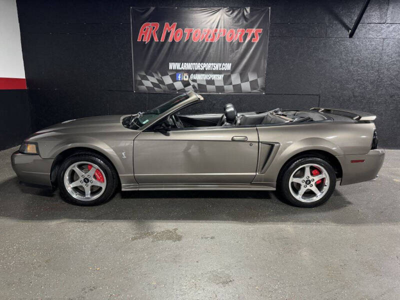 2001 Ford Mustang SVT Cobra