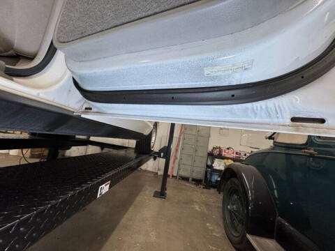 1997 Ford Crown Victoria LX