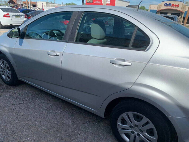 2019 Chevrolet Sonic LS Auto