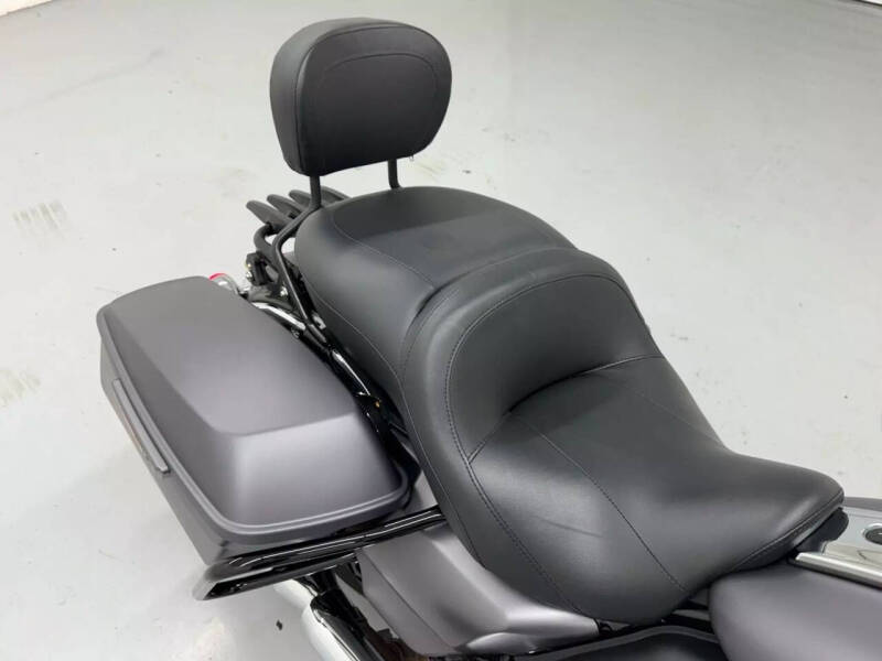 2017 Harley-Davidson Street Glide Special