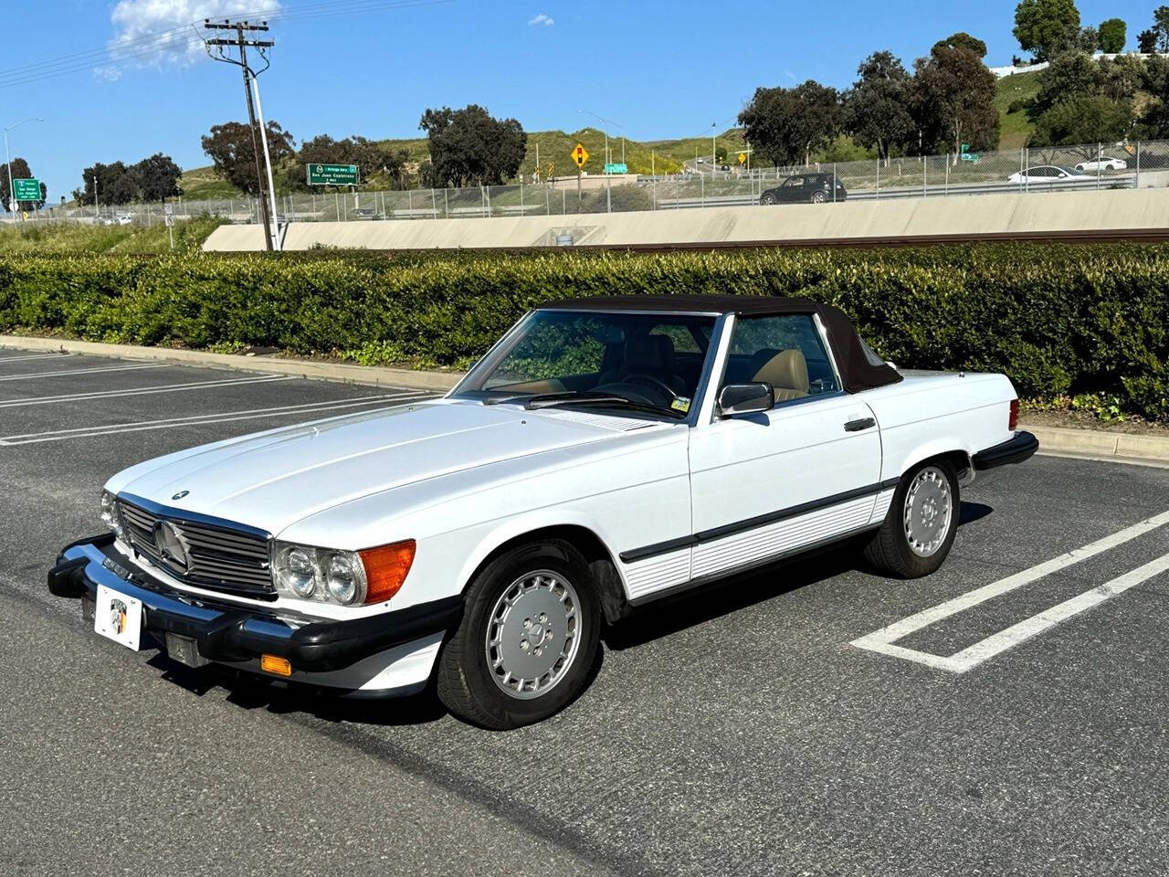 1989 Mercedes-Benz 560-Class for sale at DE AUTOS INC in San Juan Capistrano, CA