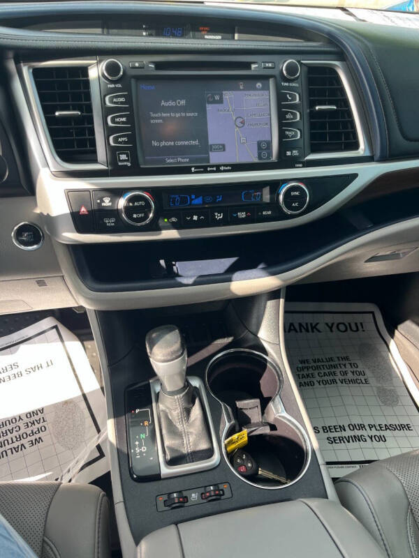 2016 Toyota Highlander Limited