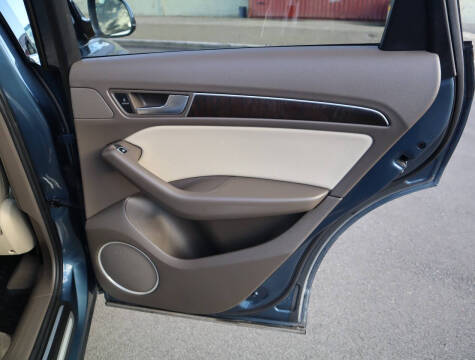 2016 Audi Q5 2.0T quattro Premium Plus