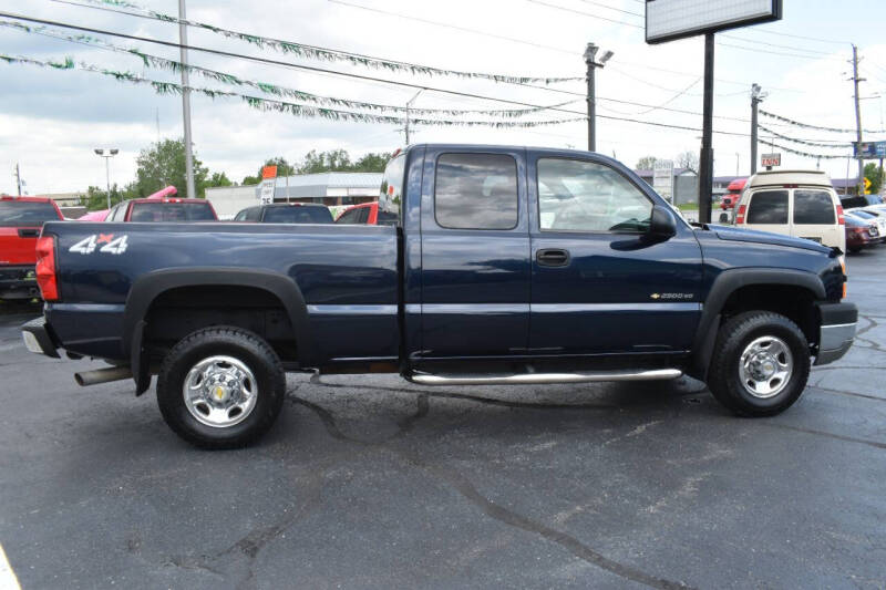 2005 Chevrolet Silverado 2500HD LS