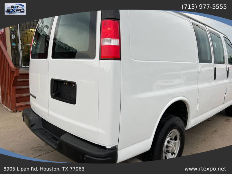 2021 Chevrolet Express 2500