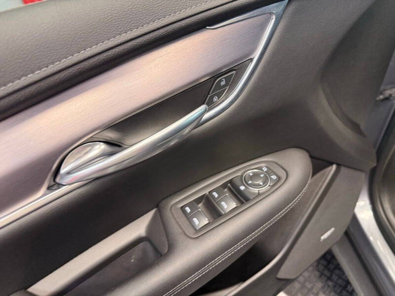 2021 Cadillac XT5 Luxury