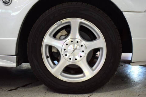 2004 Ford Mustang Deluxe