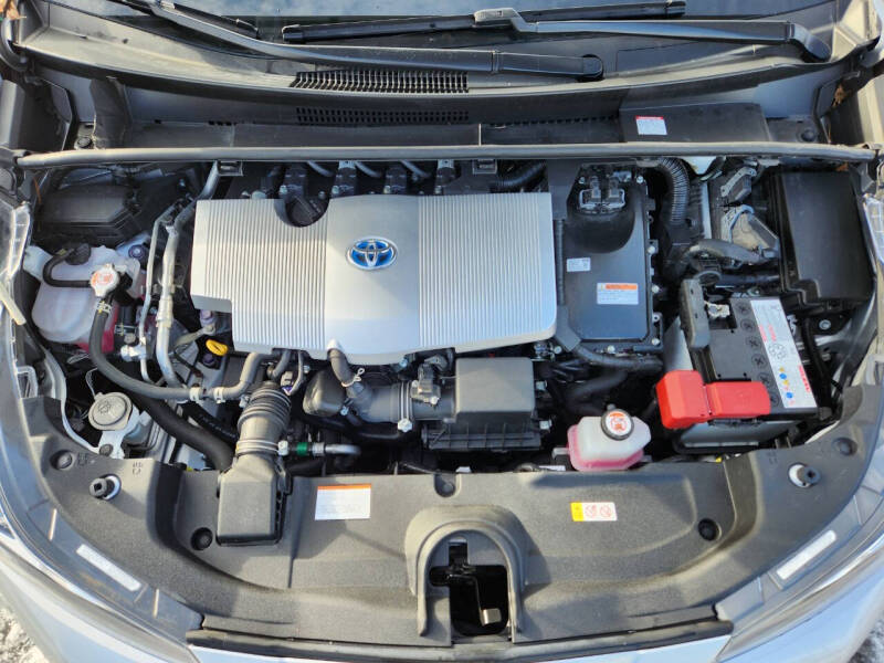 2022 Toyota Prius LE AWD-e