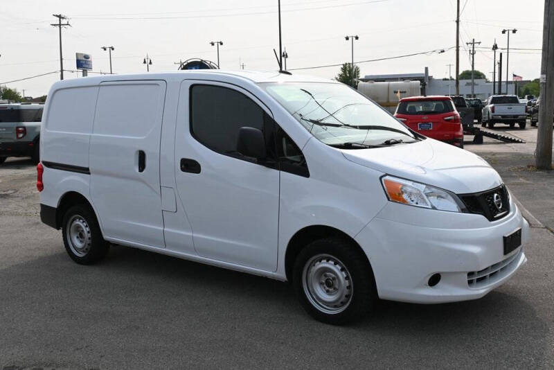 2021 Nissan NV200 S