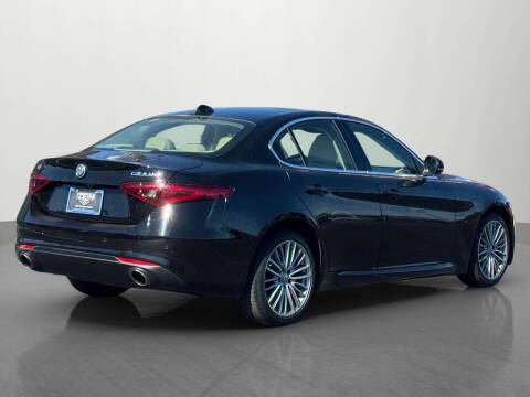 2017 Alfa Romeo Giulia Ti