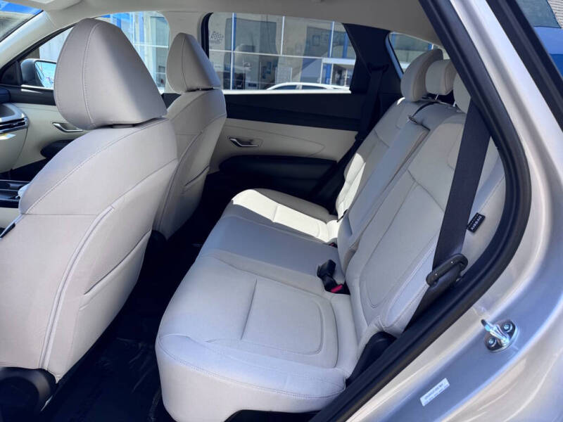 2026 Hyundai Tucson Hybrid SEL