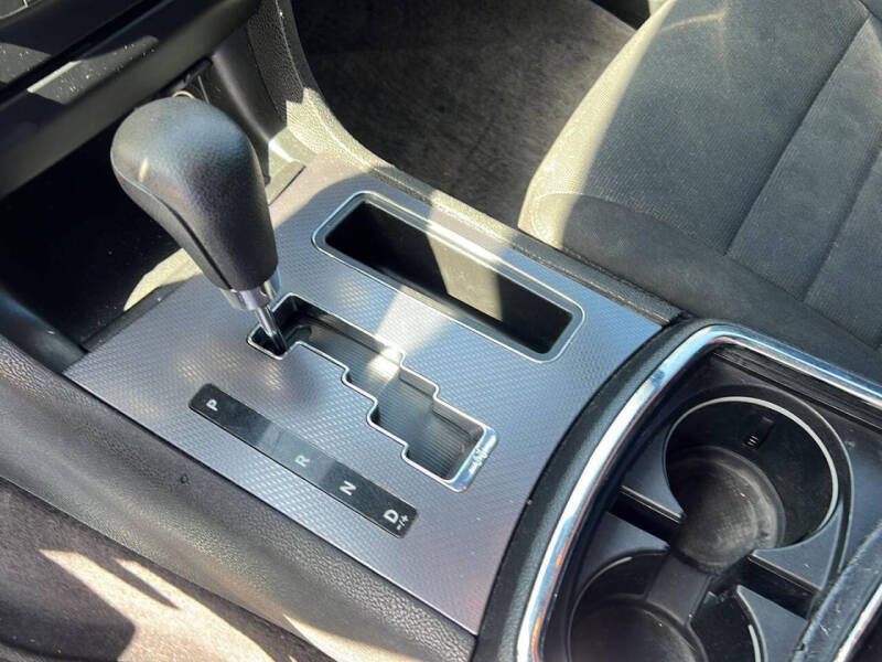 2013 Dodge Charger SE