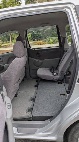 2000 Toyota Funcargo Yaris