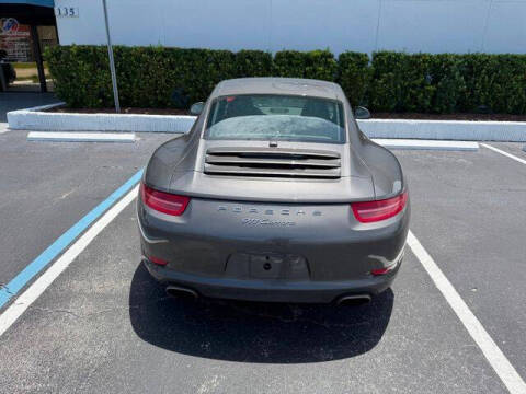 2013 Porsche 911 Carrera
