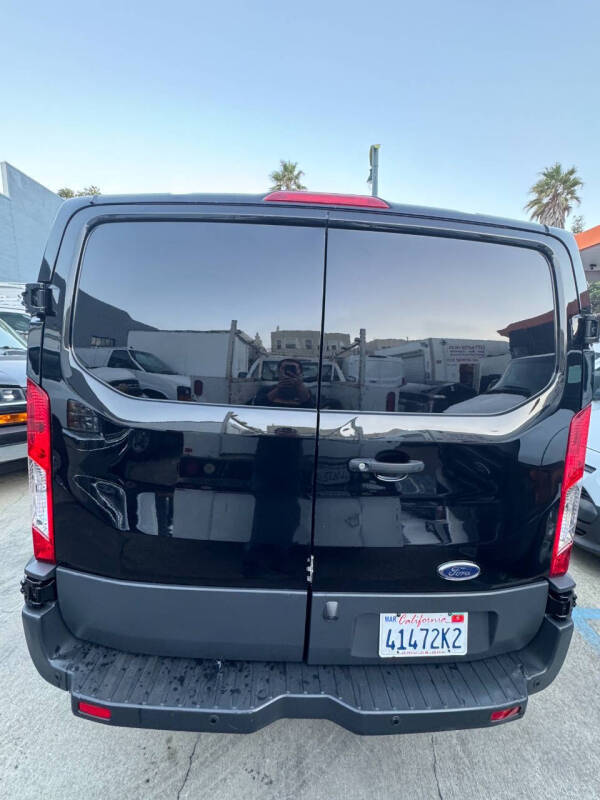 2018 Ford Transit 150