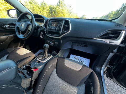 2014 Jeep Cherokee Sport