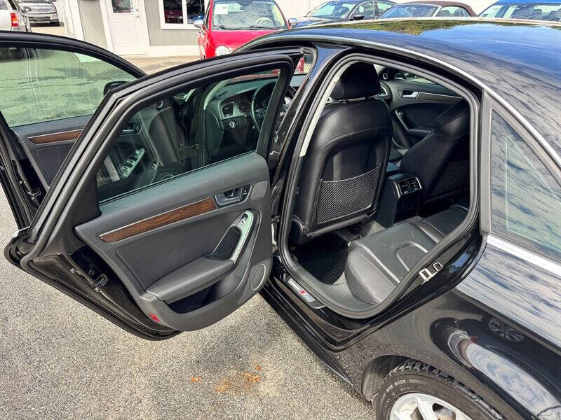 2015 Audi A4 2.0T quattro Premium Plus