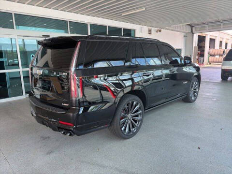 2025 Cadillac Escalade-V