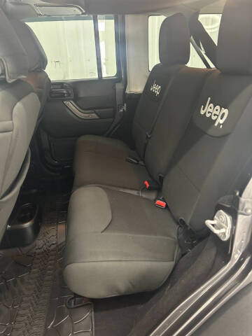 2017 Jeep Wrangler Unlimited Willys Wheeler