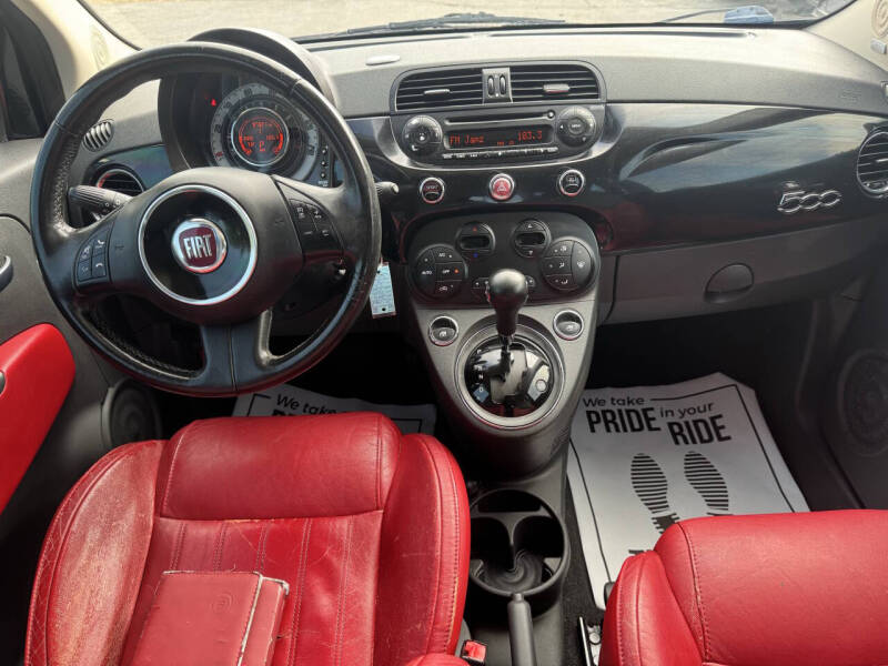 2012 FIAT 500 Lounge