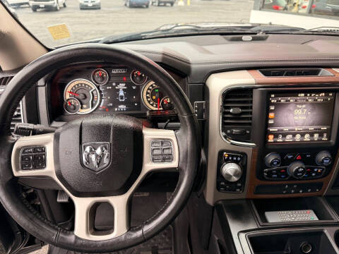 2014 RAM 1500 Laramie