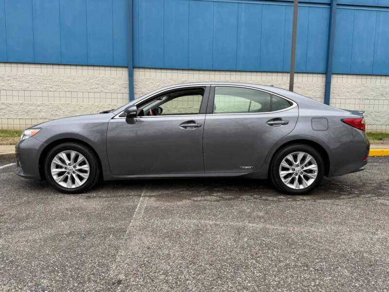 2013 Lexus ES 300h