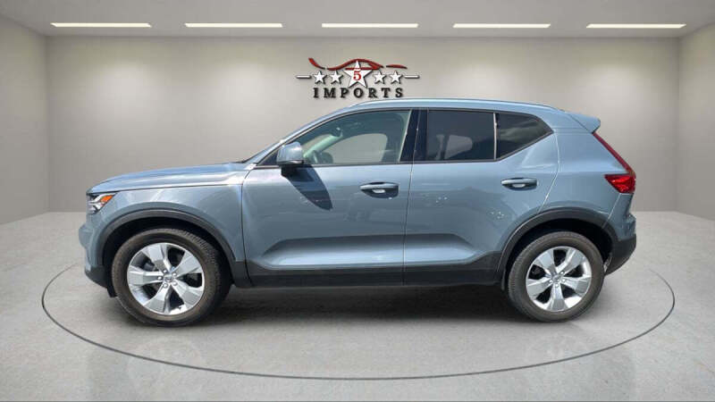 2020 Volvo XC40 T4 Momentum