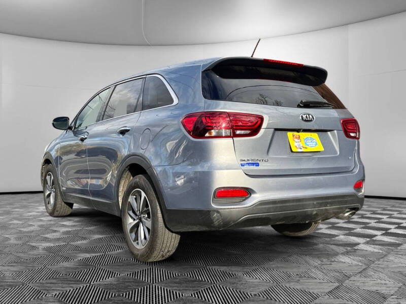 2020 Kia Sorento LX V6