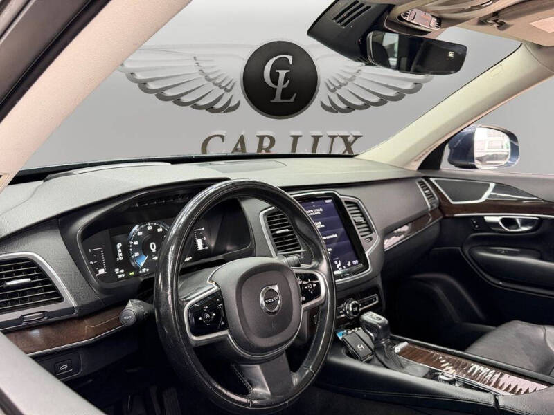 2019 Volvo XC90 T5 Momentum