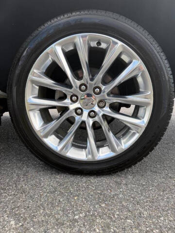 2018 Cadillac Escalade ESV Premium Luxury