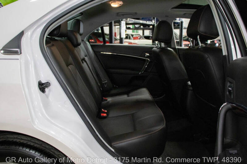 2012 Lincoln MKZ