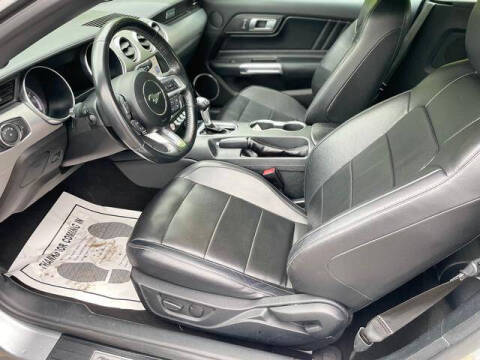 2022 Ford Mustang