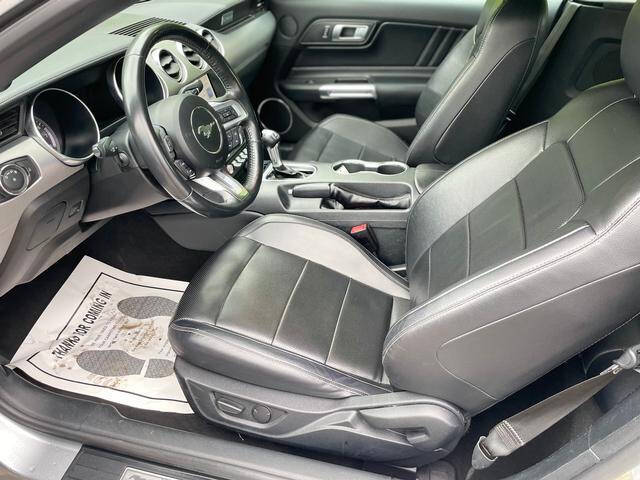 2022 Ford Mustang