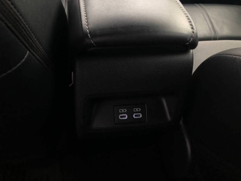 2023 Toyota Corolla Hatchback XSE