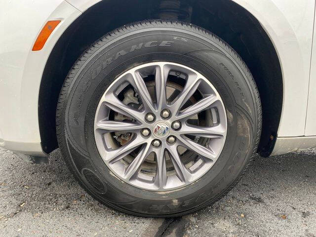 2024 Buick Enclave Essence