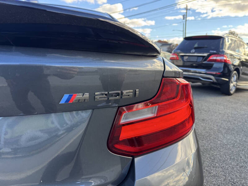 2016 BMW 2 Series M235i