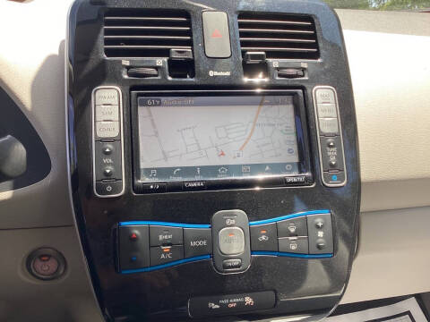 2016 Nissan LEAF SL