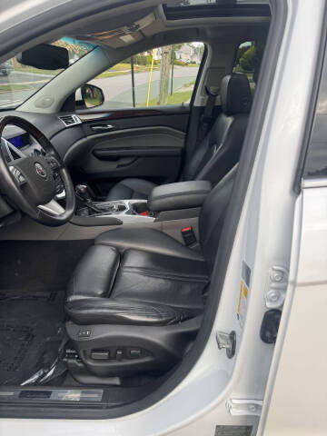 2011 Cadillac SRX Luxury Collection