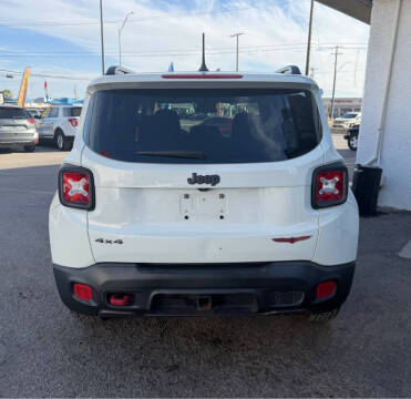 2016 Jeep Renegade Trailhawk