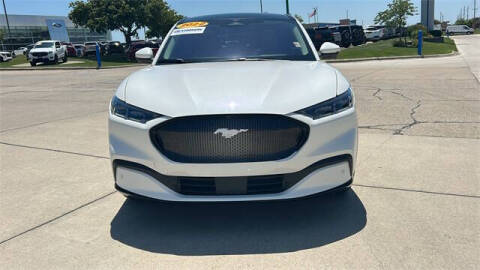 2022 Ford Mustang Mach-E Premium