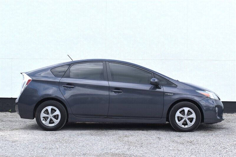 2013 Toyota Prius Two