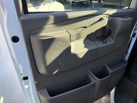 2020 Chevrolet Express LS 3500