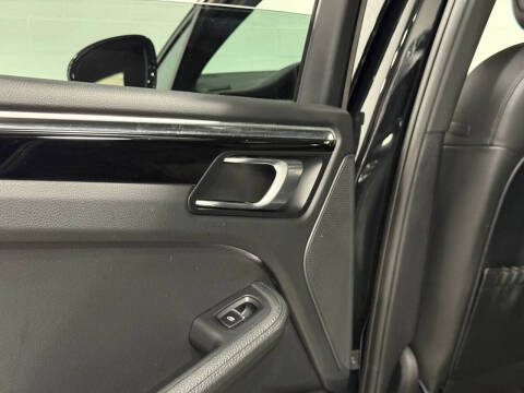 2020 Porsche Macan