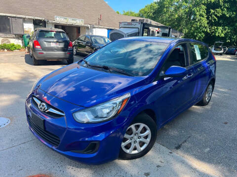 2013 Hyundai Accent GS