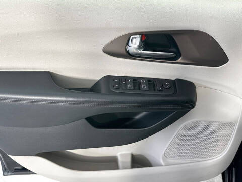2019 Chrysler Pacifica Touring L